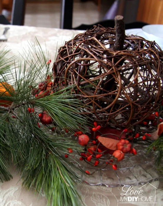 Fall Tablescape {Love My DIY Home}