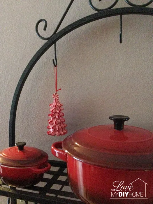 Christmas in Crisis {Love My DIY Home}