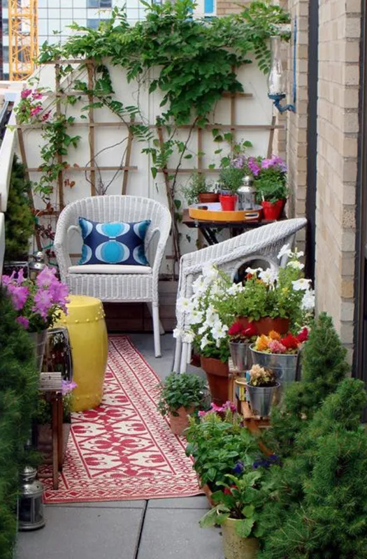 Balcony Gardening {Love My DIY Home}
