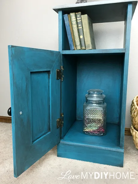 Side Table Flip {Love My DIY Home}
