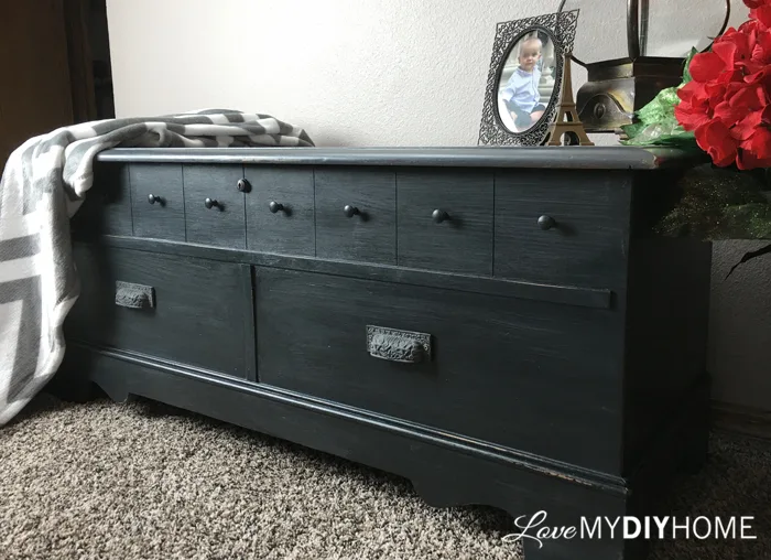 Blanket Chest Flip using L'Essentiels Botanics {Love My DIY Home}