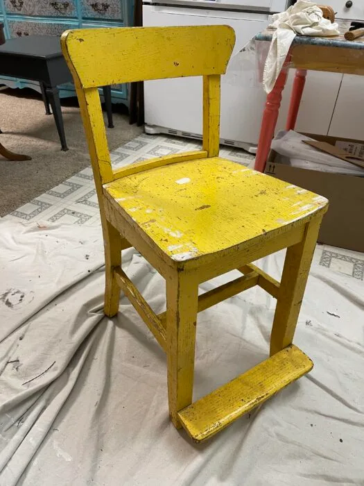 Yellow kids chair Yellow kids chair